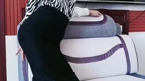 #熟女 70后美妈妈 ·不惧时光优雅到老~ 乖儿子不在家，只能自己动手了~