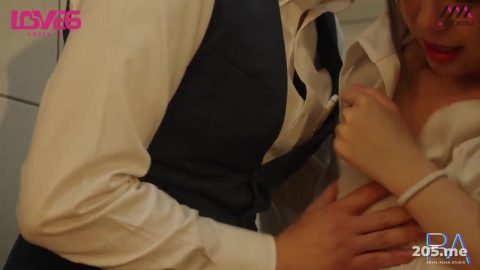#皇家华人 RAS-0336 上司の性愛玩物蘿莉OL騎乘搖上位