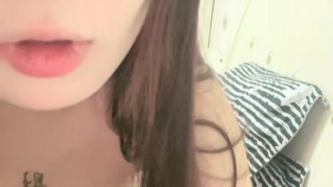 #直播 清纯甜美少女和闺蜜大秀